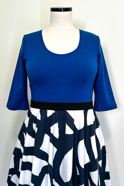 Navigate Dress w/ Pockets LARGE