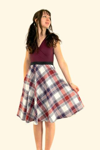 Berry Dress w/ Pockets XS