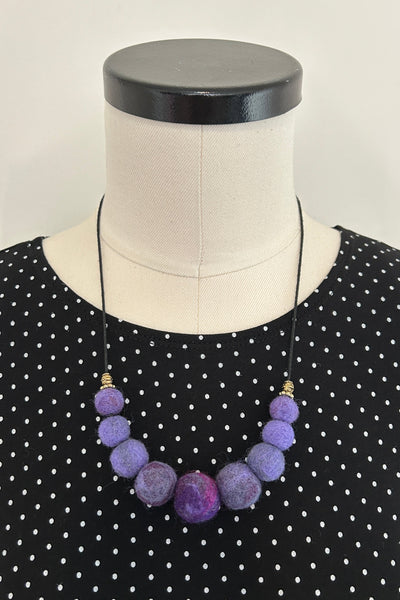 Wool Necklace in Hyacinth