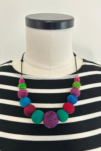 Wool Necklace in Prismatic