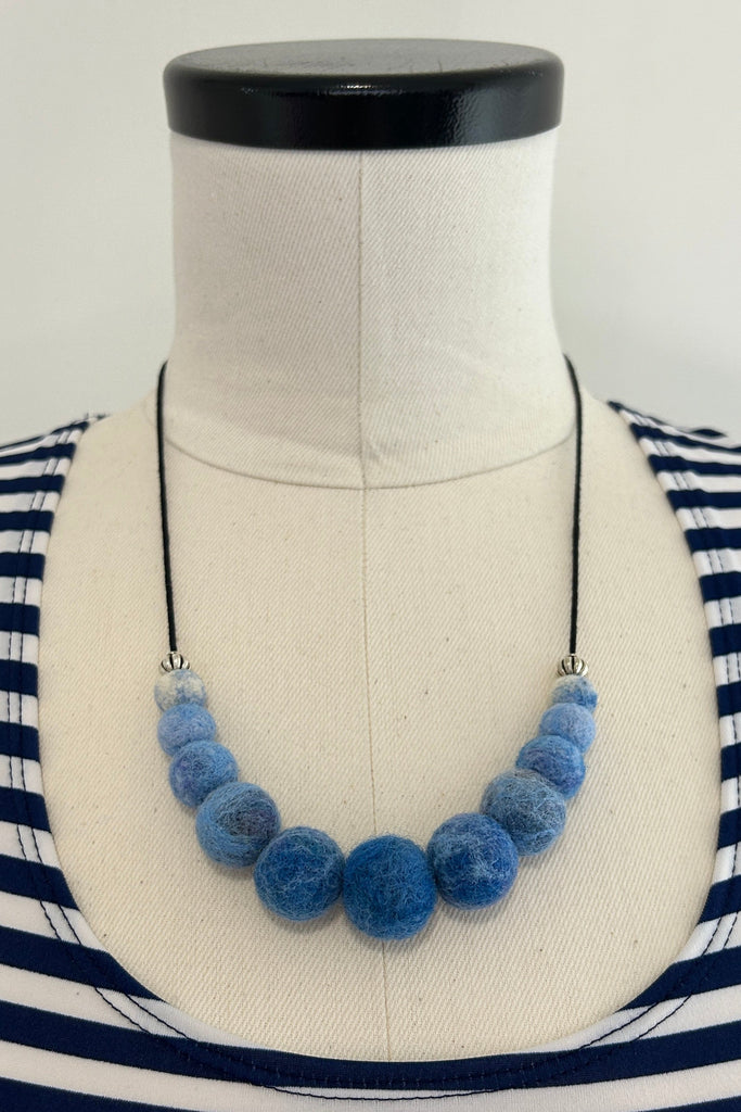 Wool Necklace in Baby Blues