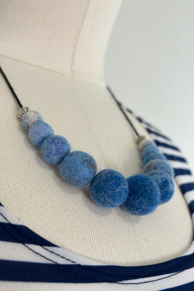 Wool Necklace in Baby Blues
