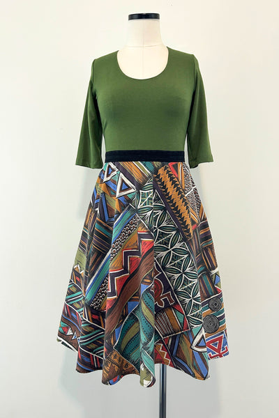 Canyon Colour Dress w/ Pockets MEDIUM