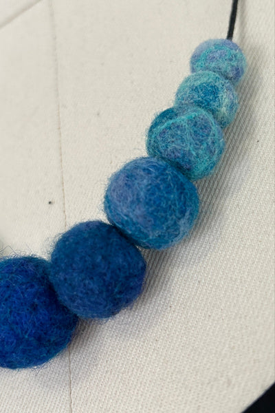 Wool Necklace in Aqua