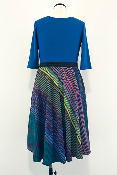 Prismatique Dress w/ Pockets LARGE