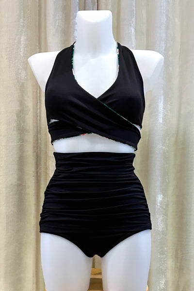 Gina Top in Meadow & Black