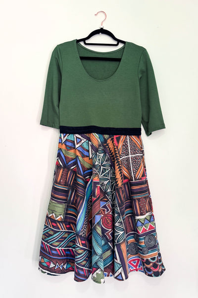 Canyon Colour Dress w/ Pockets MEDIUM