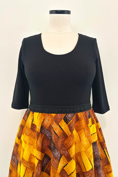 Golden Lattice Dress w/ Pockets LARGE