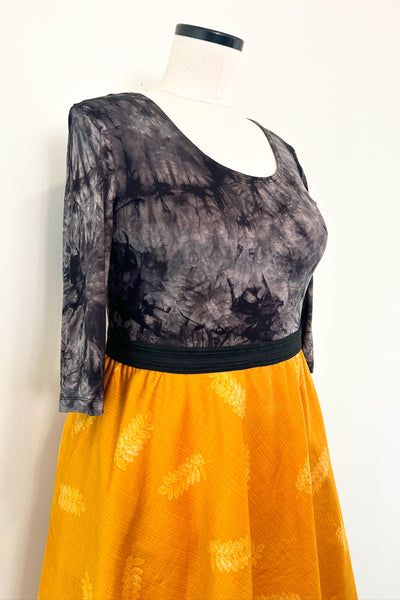 Gold Leaf Dress w/ Pockets XL