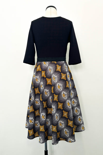 Solar Power Dress w/ Pockets MEDIUM