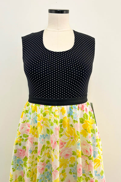 Petal Confetti Dress w/ Pockets LARGE