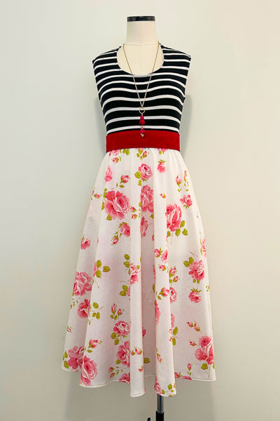 Rosalie Dress w/ Pockets MEDIUM