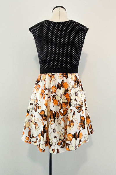 Rainer Dress w/ Pockets SMALL