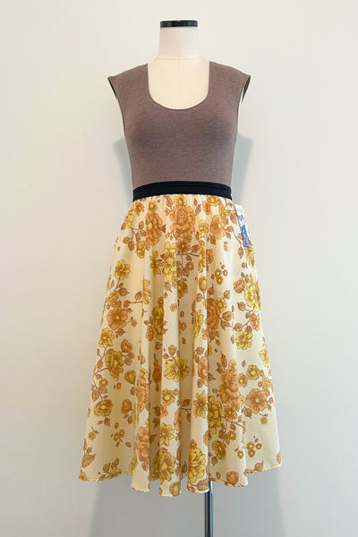 Honey Blossom Dress w/ Pockets SMALL