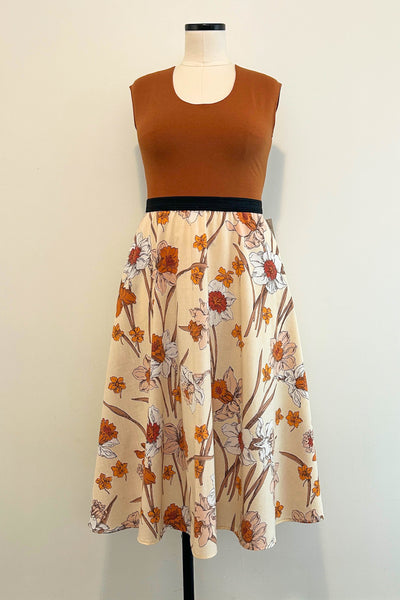 Daffodils Dress w/ Pockets XL