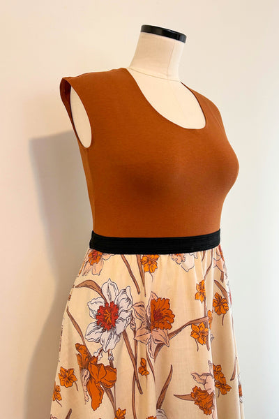 Daffodils Dress w/ Pockets XL