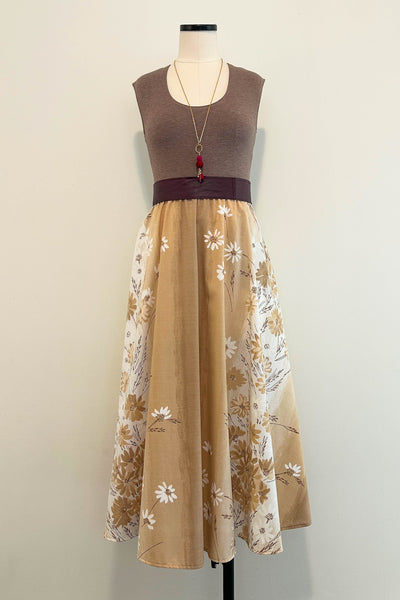 Daisy Chain Dress w/ Pockets MEDIUM