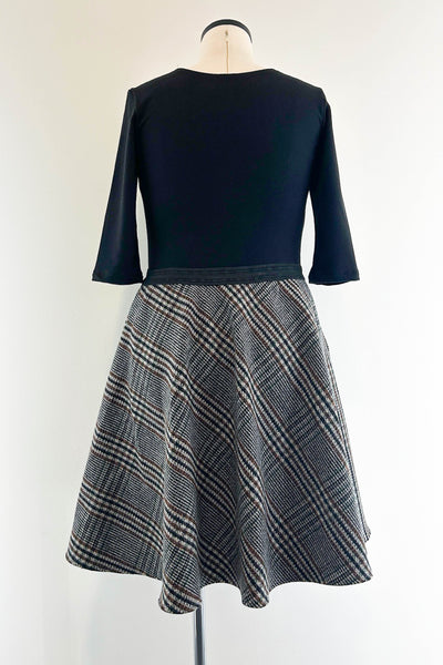 Highland Hearth Dress w/ Pockets LARGE