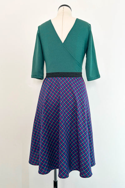 Thistleberry Dress w/ Pockets MEDIUM