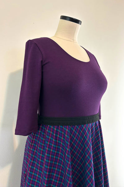 Thistleberry Dress w/ Pockets LARGE