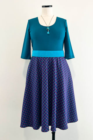 Thistleberry Dress w/ Pockets XL