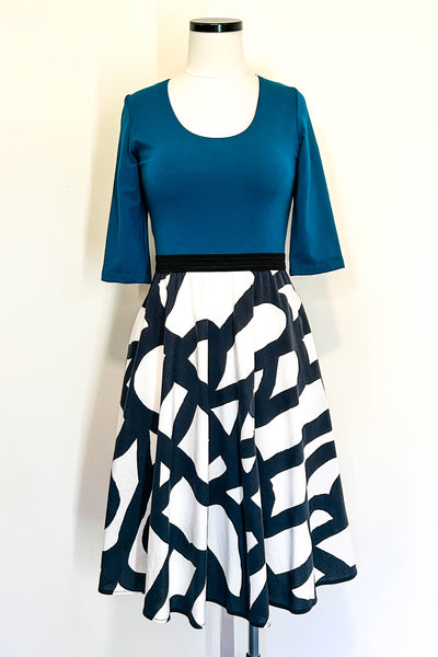 Navigate Teal Dress w/ Pockets MEDIUM