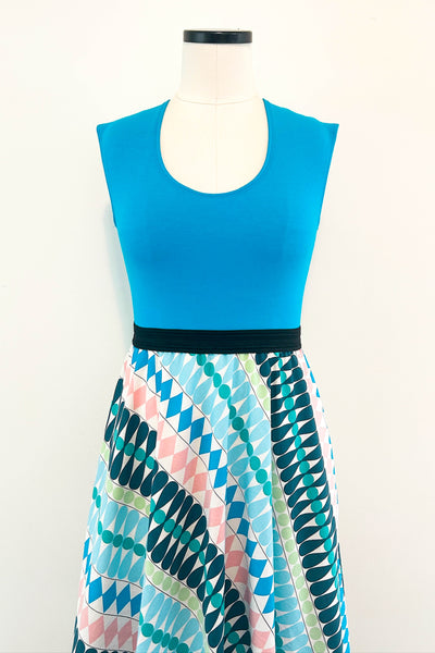Folk Tale Dress w/ Pockets MEDIUM