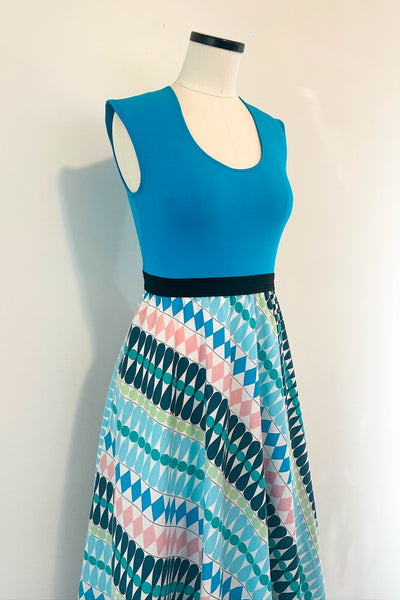 Folk Tale Dress w/ Pockets MEDIUM