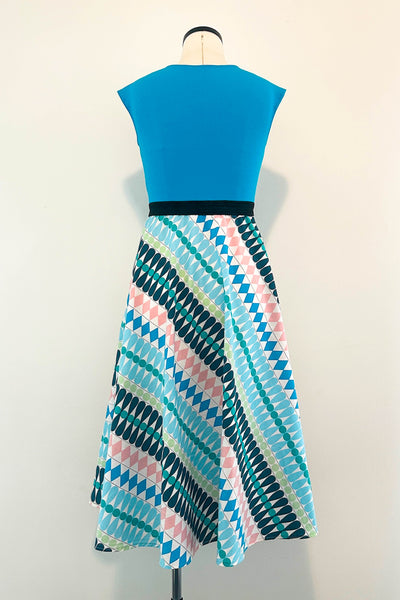 Folk Tale Dress w/ Pockets MEDIUM