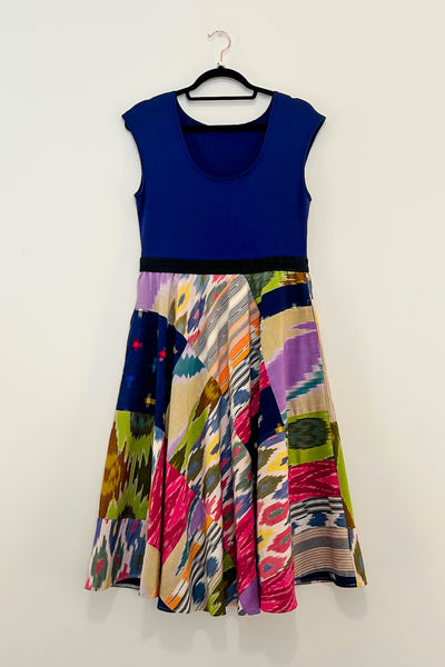 Wanderlust Reversible Dress with Pockets - Medium