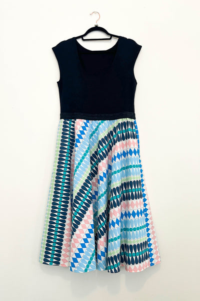 Folk Tale Dress w/ Pockets LARGE