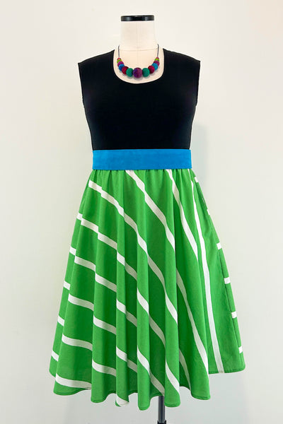 Spearmint Dress w/ Pockets LARGE