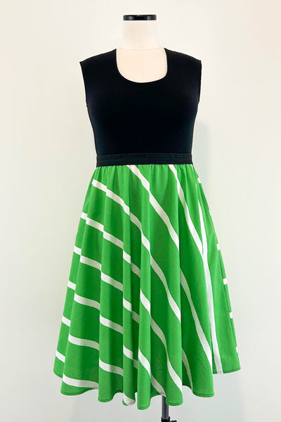 Spearmint Dress w/ Pockets LARGE