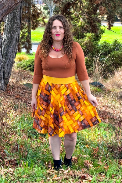 Golden Lattice Dress w/ Pockets MEDIUM