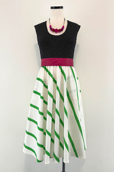 Peppermint Dress w/ Pockets SMALL