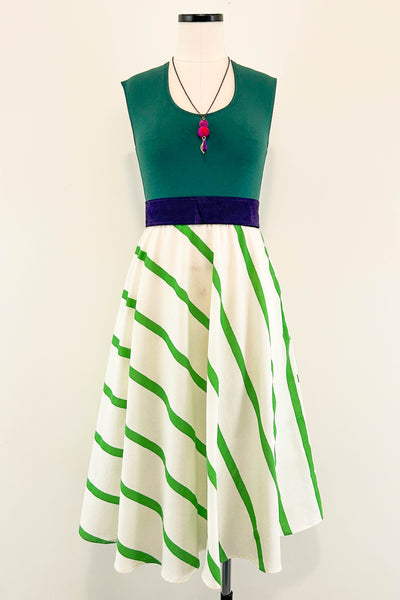 Peppermint Dress w/ Pockets MEDIUM