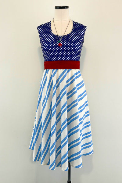 Tidal Dress w/ Pockets MEDIUM