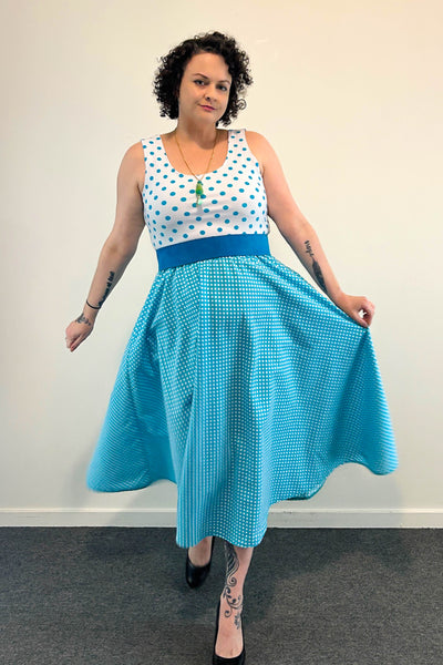 Dotty Dress w/ Pockets LARGE