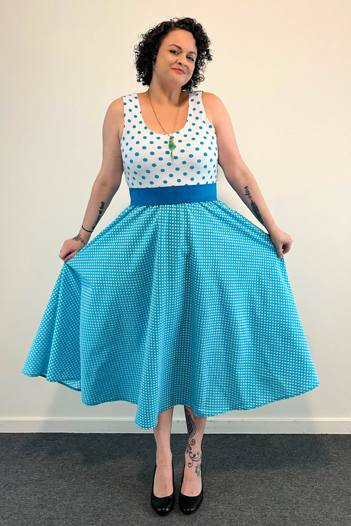 Dotty Dress w/ Pockets LARGE