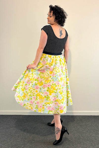 Petal Confetti Dress w/ Pockets LARGE