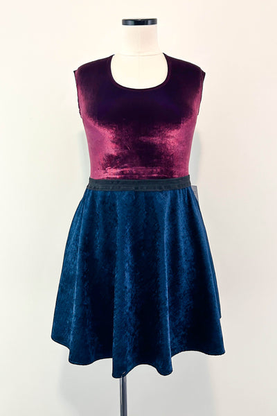 Glisten Up Dress w/ Pockets XL