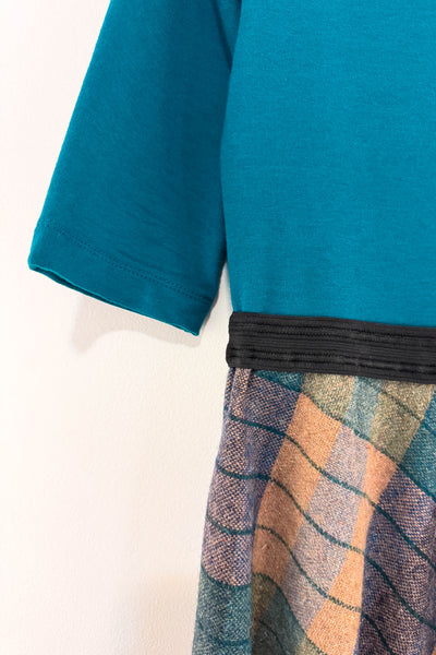 Golden Loch Dress w/ Pockets MEDIUM