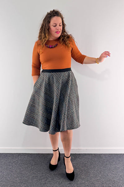 Highland Hearth Dress w/ Pockets MEDIUM