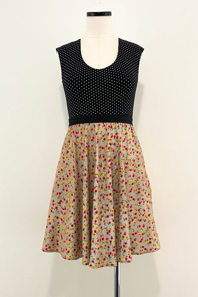 Sweetpea Dress w/ Pockets SMALL