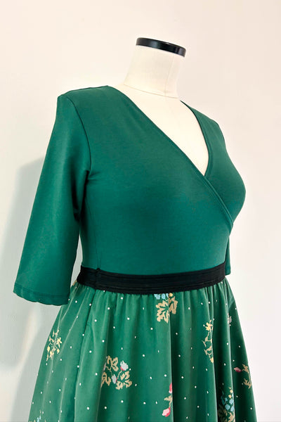 Greensleeves Dress w/ Pockets LARGE