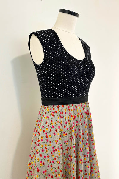 Sweetpea Dress w/ Pockets SMALL