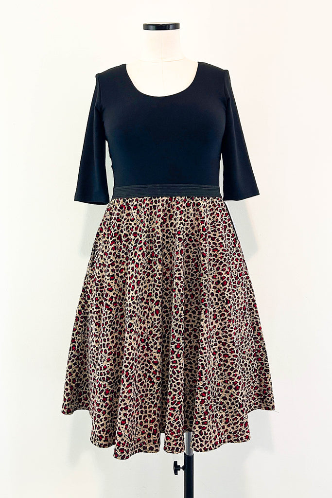 Red Cat Dress w/ Pockets LARGE