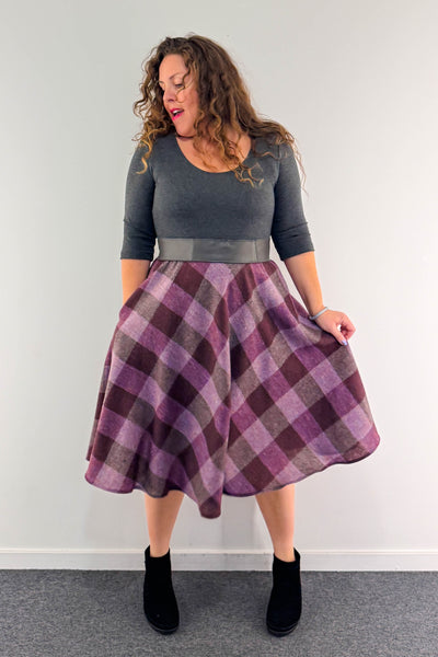 Rose Glen Dress w/ Pockets MEDIUM