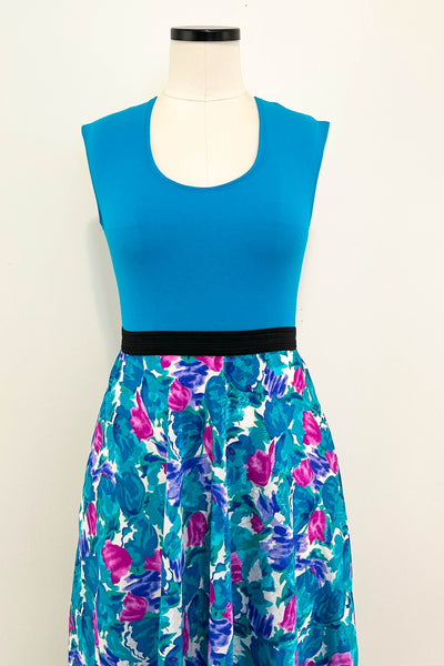 Moonflower Dress w/ Pockets MEDIUM