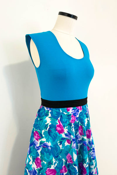 Moonflower Dress w/ Pockets MEDIUM